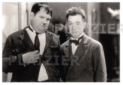 Stan Laurel & Oliver Hardy, One Good Turn (P307)