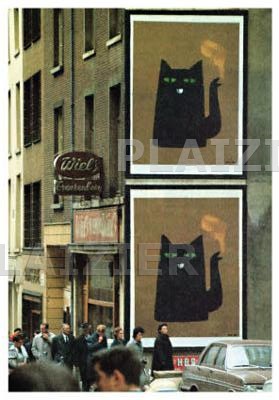 Affiche "Koffie Zwarte Kat" in de straat 1966 (p 5801)